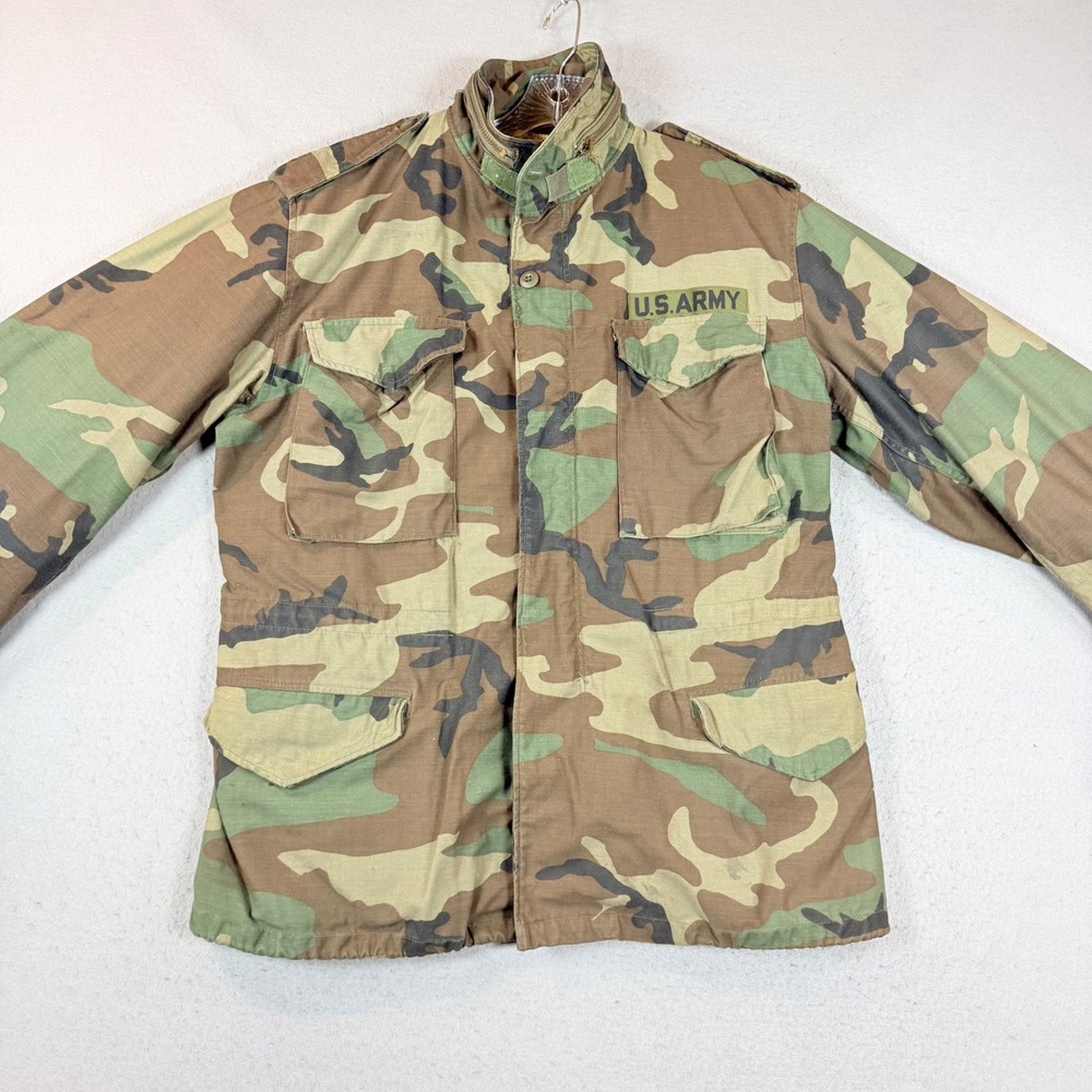 US Military Field Coat Mens Medium M-65 Woodland Camo Removable Liner EUC